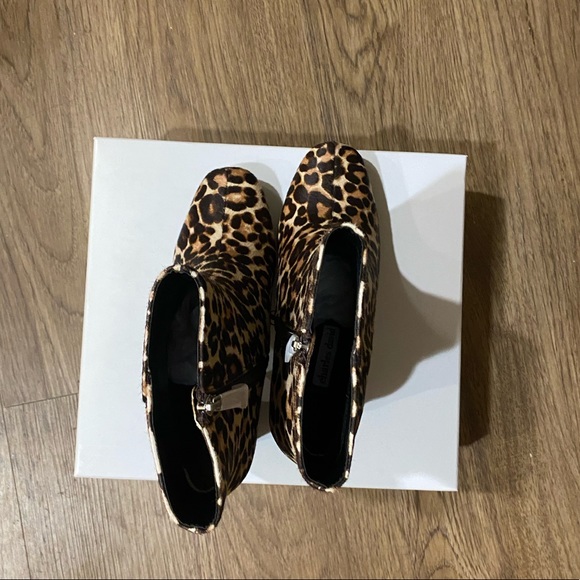 Charles David Leopard Real Calf Fur Ankle Bootie - Picture 3 of 17